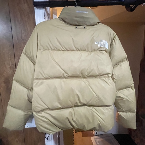 Women’s The North Face RMST Nuptse 700 Down Insulated Jacket Khaki Stone - Picture 3 of 5